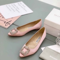 Manolo Blahnik High Heels